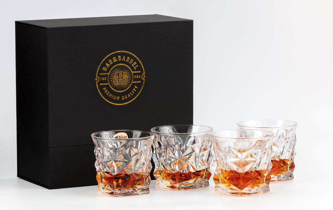 Bar & Barrel - Premium Diamond Cut Crystal Whiskey Glasses Gift Set